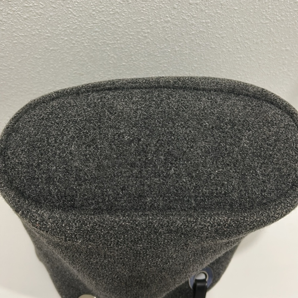 Banana Republic Y2K Wool Large Tote Bag with Leather Straps - Picture 4 of 14